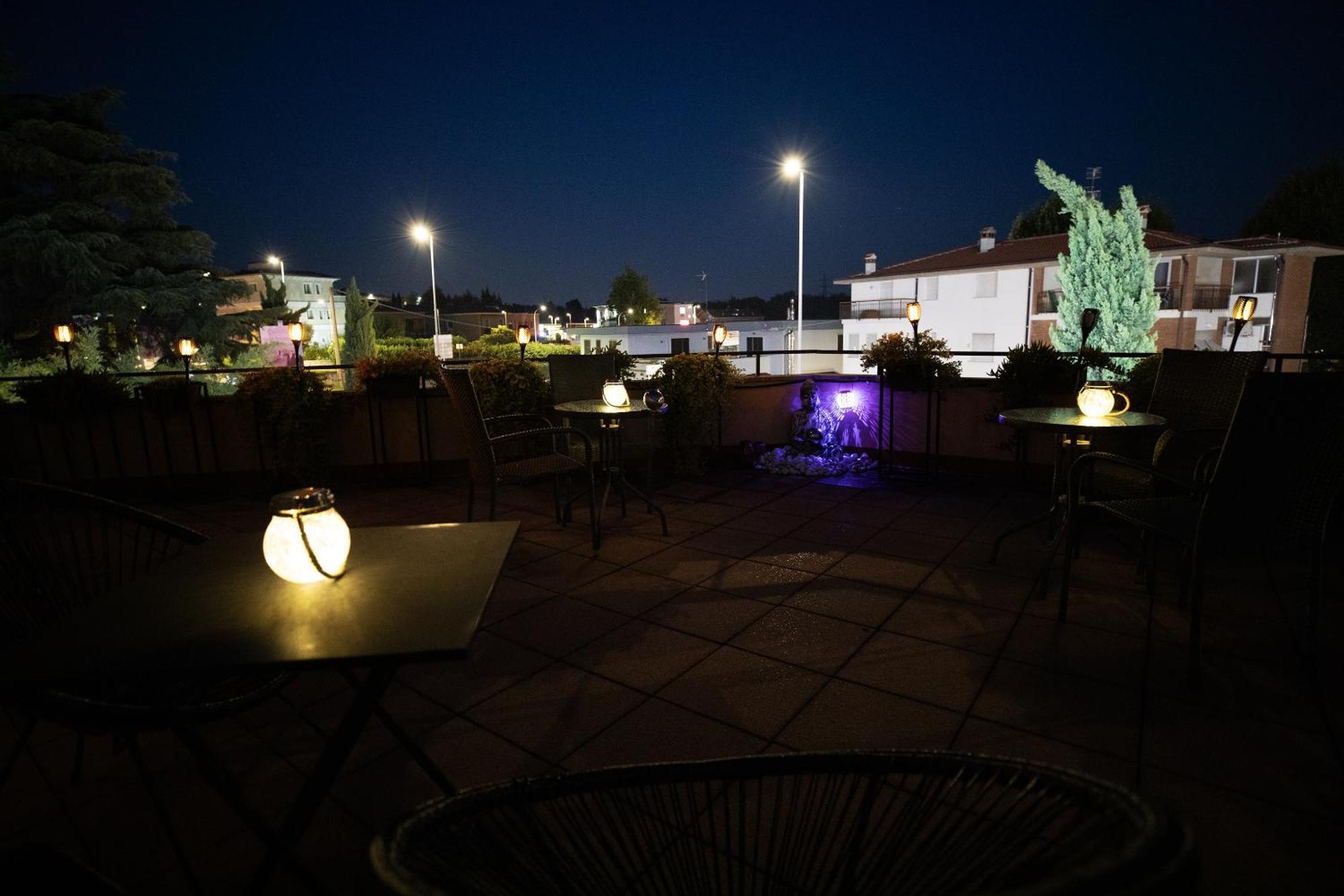 Bru Rooms ペスキエーラ・デル・ガルダ エクステリア 写真
