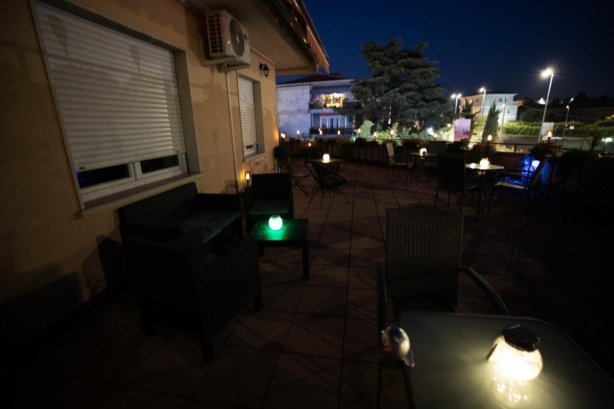 Bru Rooms ペスキエーラ・デル・ガルダ エクステリア 写真
